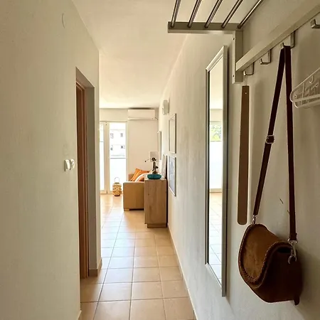 First Line Seaside Calm In Mirca - 30m From The Adriatic Apartman *