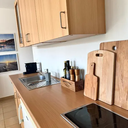 Apartman First Line Seaside Calm In Mirca - 30m From The Adriatic Mirce