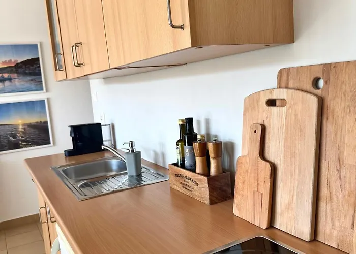 Apartman First Line Seaside Calm In Mirca - 30m From The Adriatic Mirce